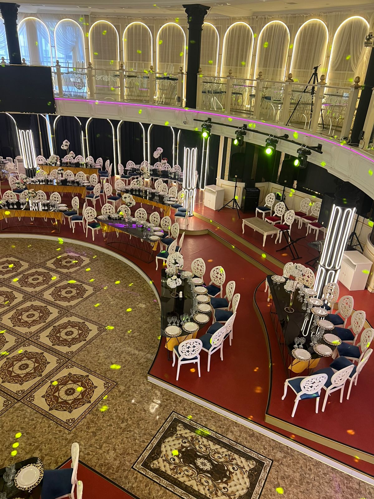 Harmoniya Hall böyük zal - şəkil 1