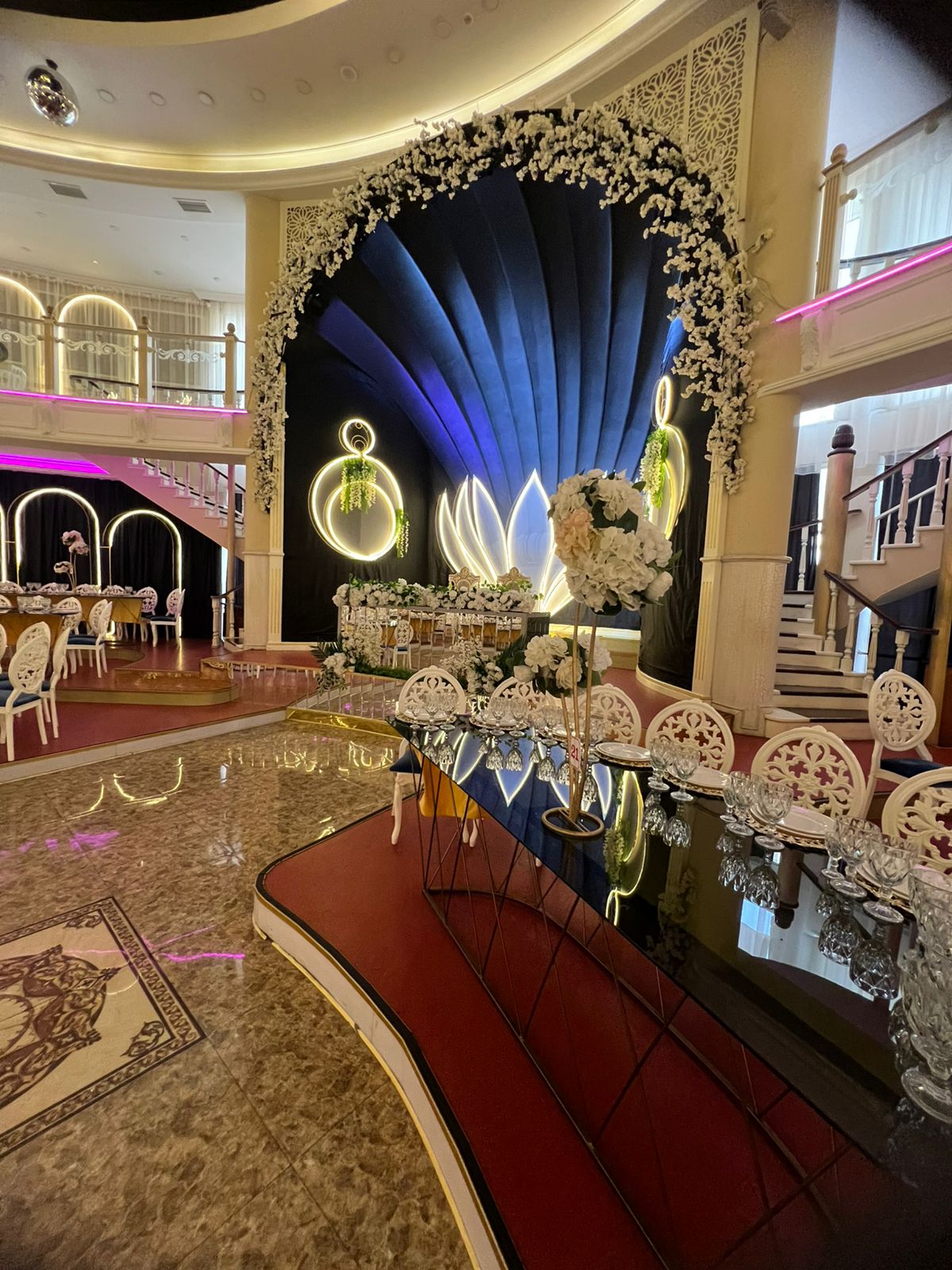 Harmoniya Hall böyük zal - şəkil 14