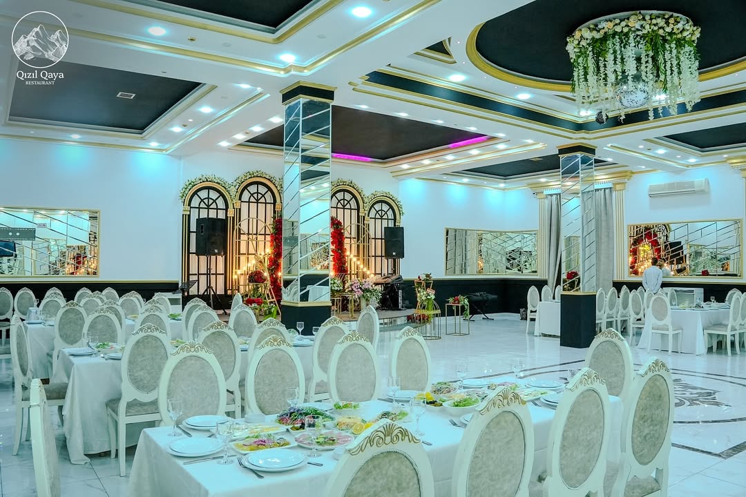 Qızıl Qaya digər zal - şəkil 1