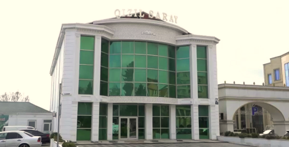 Qızıl Saray şadlıq sarayı