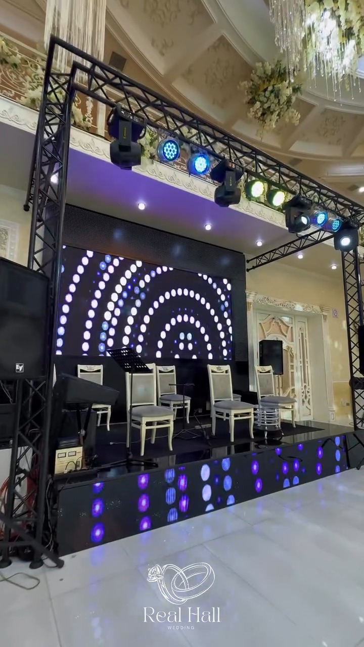 real şadlıq sarayı, real şadlıq sarayı zal, real - şəkil 4